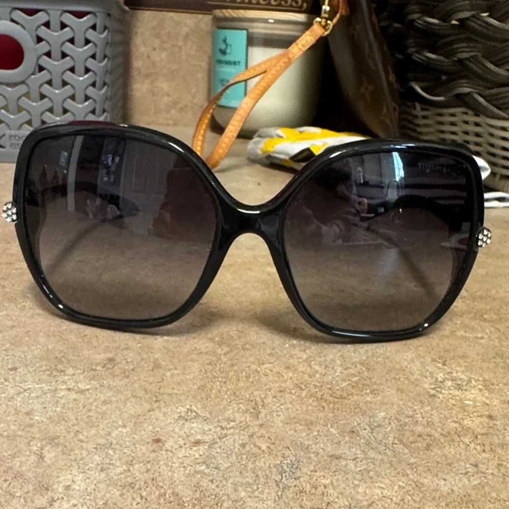 Tiffany & Co. Black Oversized Square Sunglasses with Crystal Temples - Picture 2 of 7